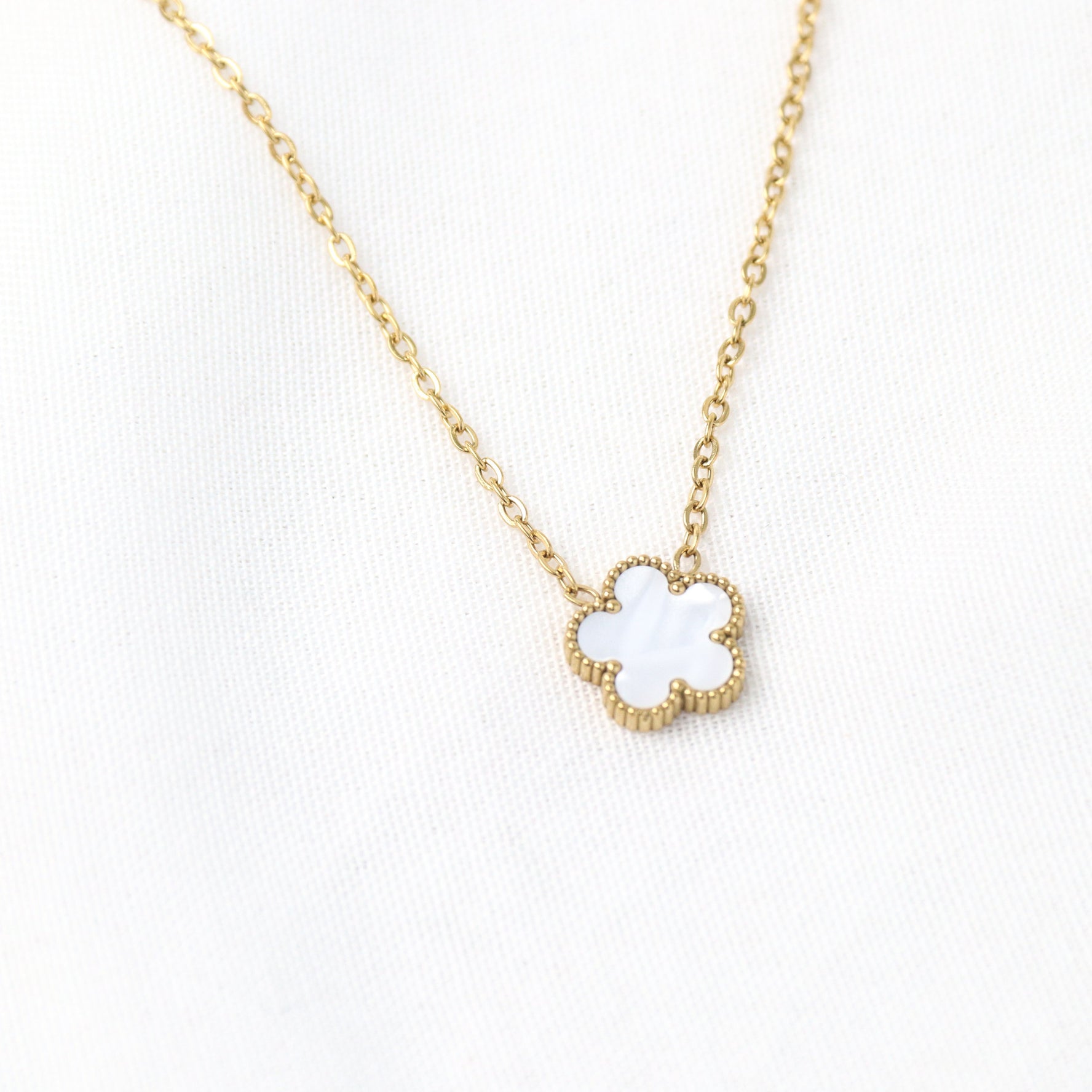 Ayla | Flower Mother of Pearl Enamel Gold Plated Necklace