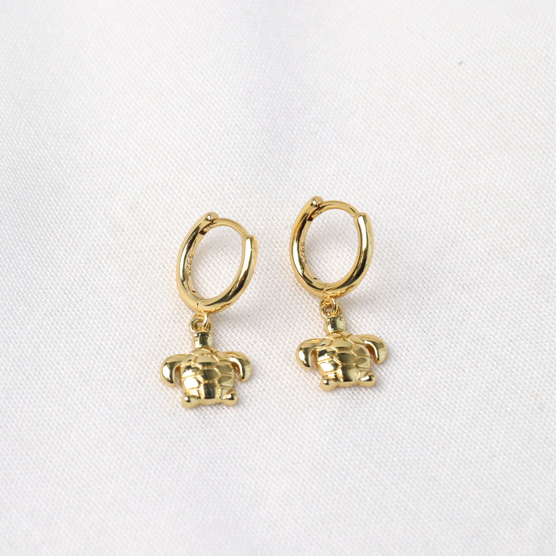 Gili Meno | 24k Gold Plated Turtle Earring Hoops