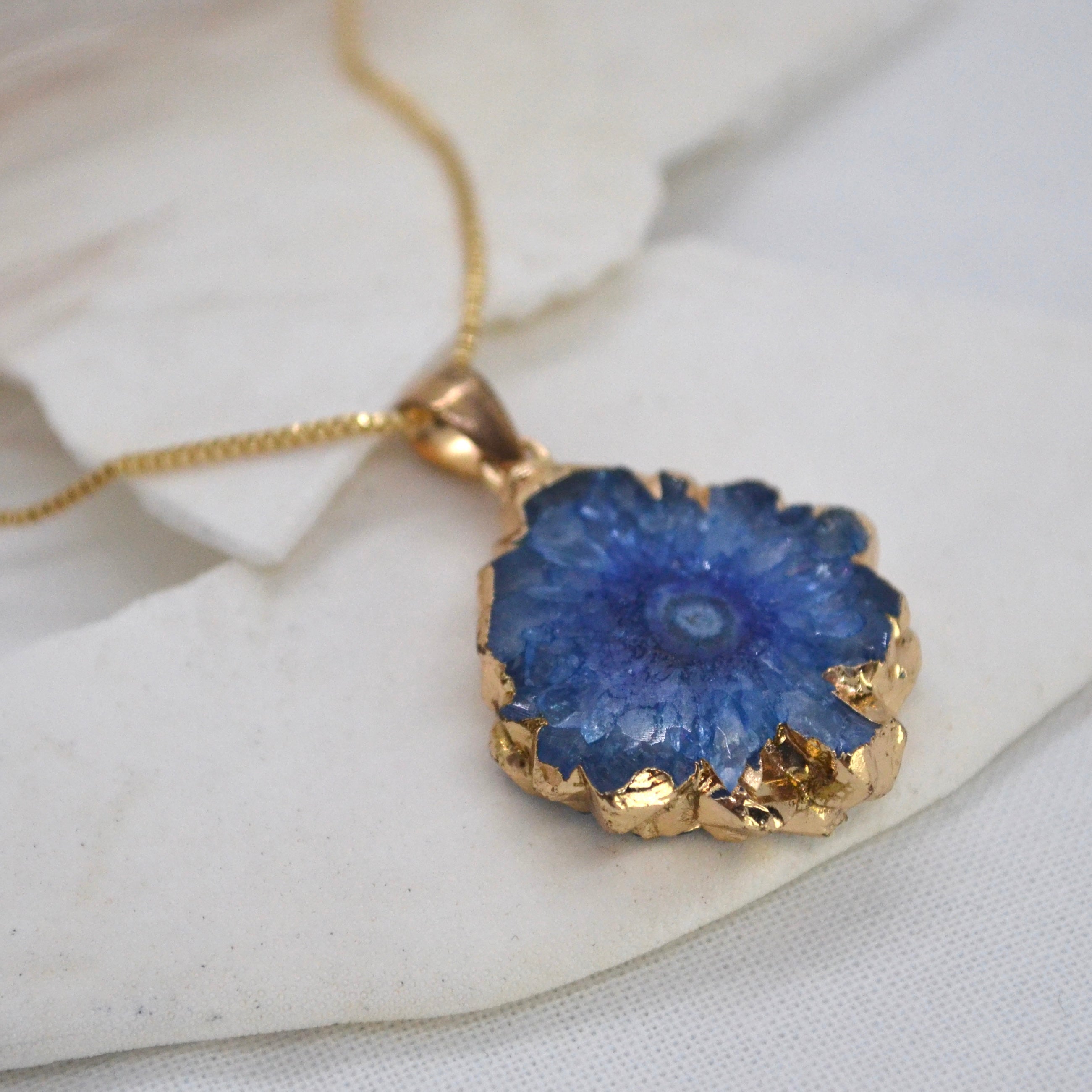 Iris | Agate Pendant Necklace - Boheme Life Collection